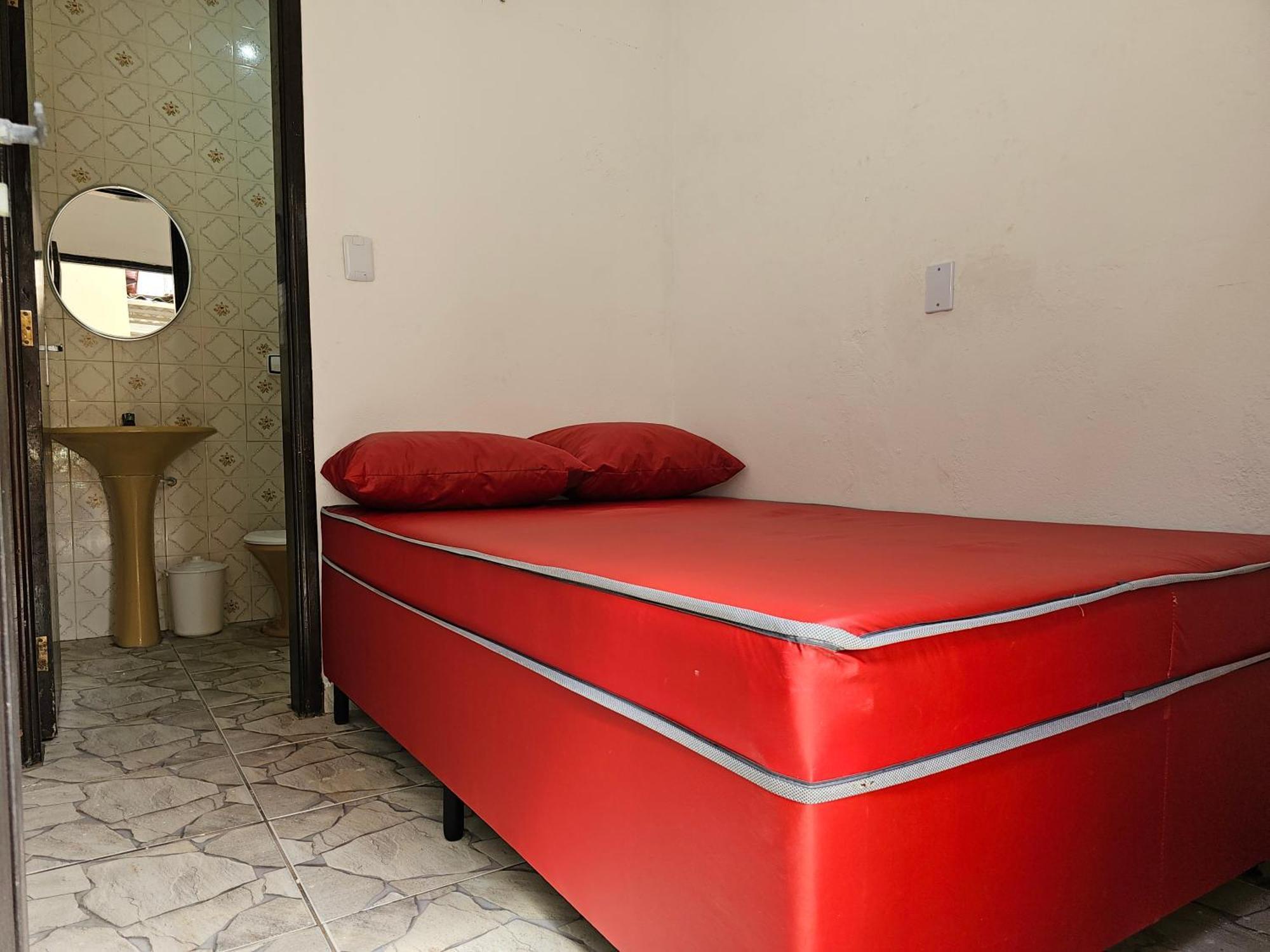Casa Maravilhosa E Ampla Pe Na Areia Com Piscina, Area Gourmet Com Churrasqueira Em Deck Coberto Frente A Piscina, 4 Quartos Confortaveis E Espacosos, Sendo 2 Suites, Cozinha Americana E Sala De Jantar, Ampla Garagem Para 6 Carros - Mercado Na Rua Da Praia Grande  Exterior foto